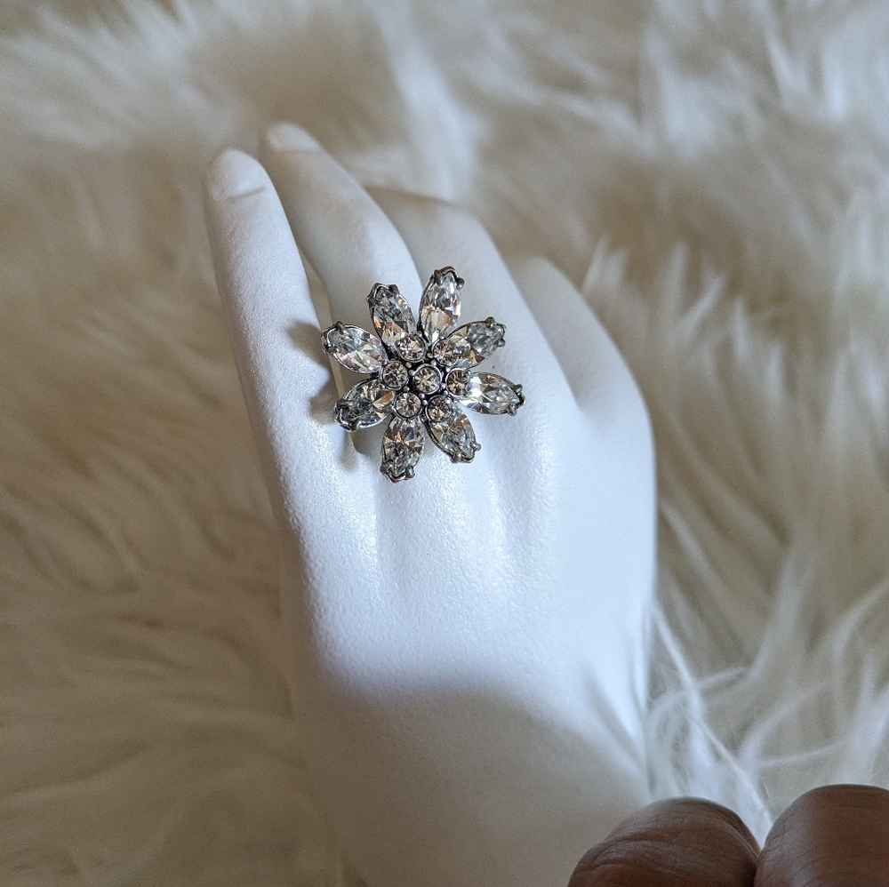 Fossil Rhinestones Floral Ring Size 8